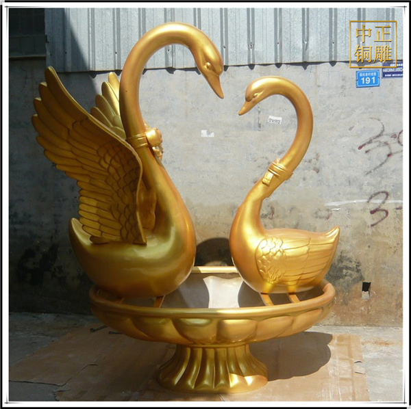 噴水天鵝雕塑.jpg 噴水天鵝雕塑.jpg