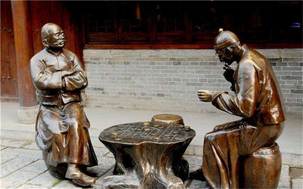 下棋雕塑圖片.jpg 下棋雕塑圖片.jpg
