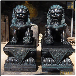 鑄銅關(guān)公 帶底座故宮銅獅子