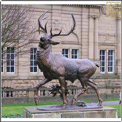 鑄銅關公 小區(qū)銅鹿雕塑擺件