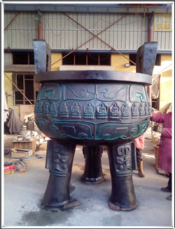 青銅圓鼎 青銅圓鼎